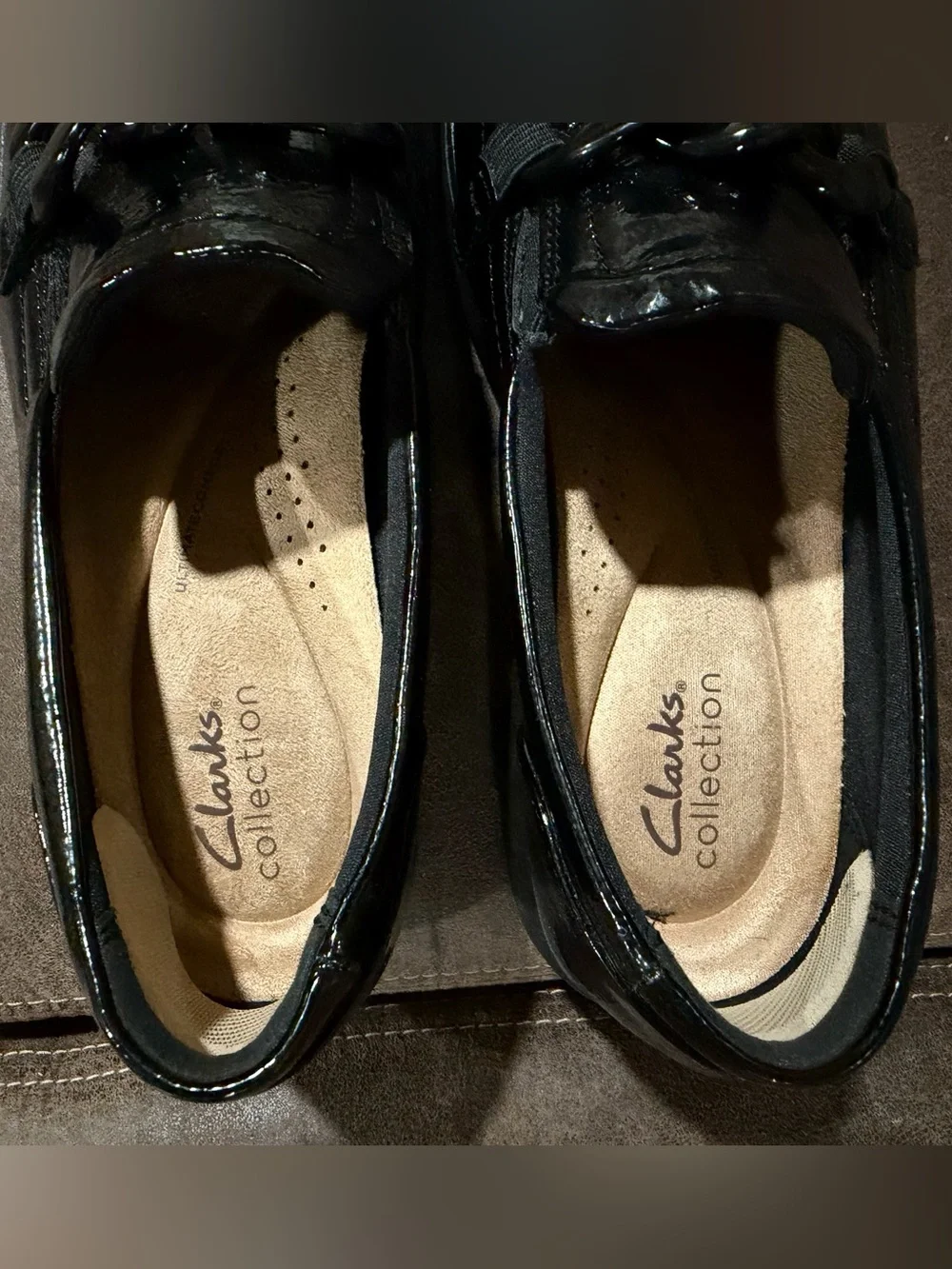 Clarks Collection Zylah May Black Crinkle Patent Chain Loafers